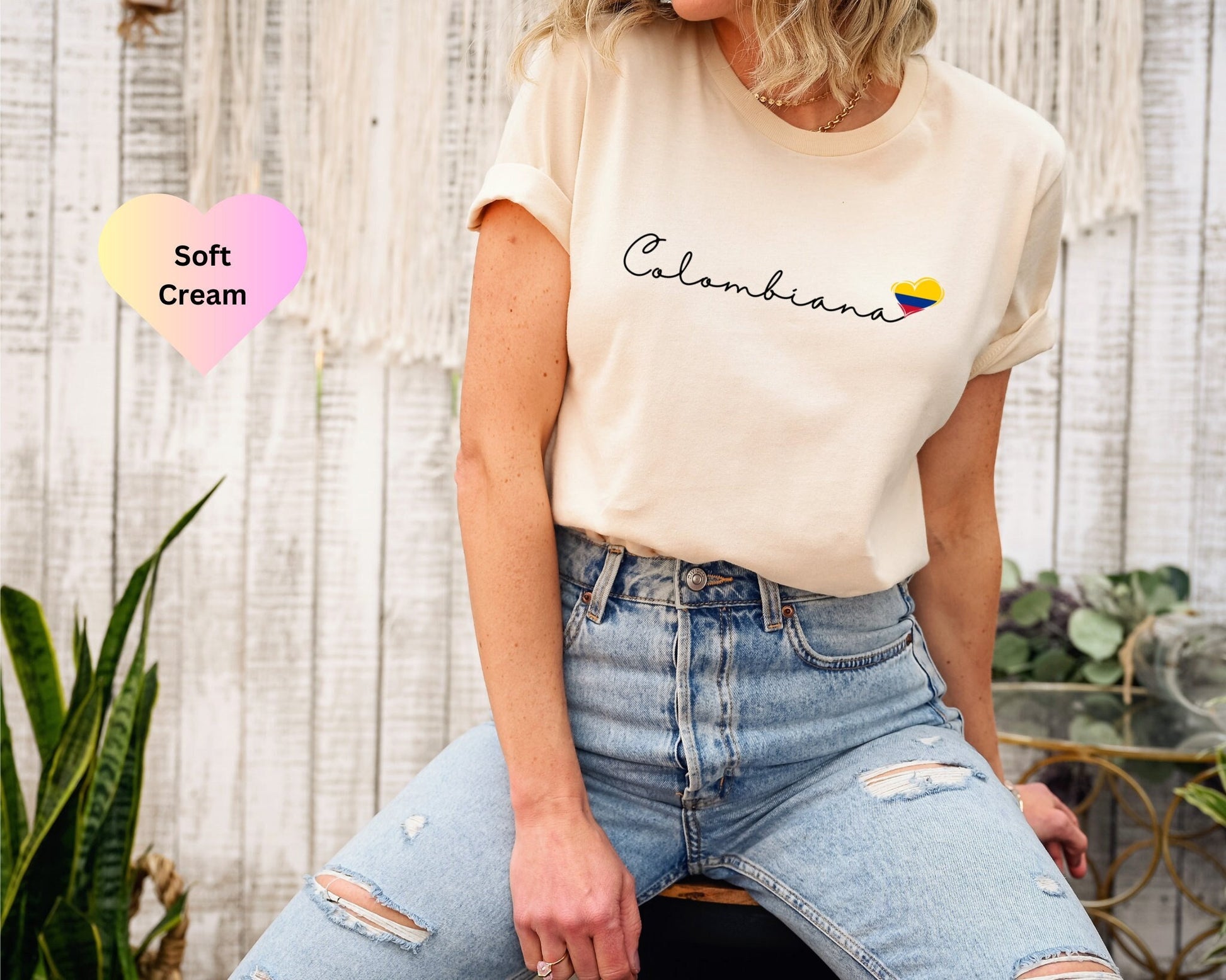 Colombiana Shirt, Colombian Heritage, Gift For Colombian, Latina T-Shirt, Colombia Spanish Shirt, Colombian Flag Shirt,Bogota Medellin Shirt