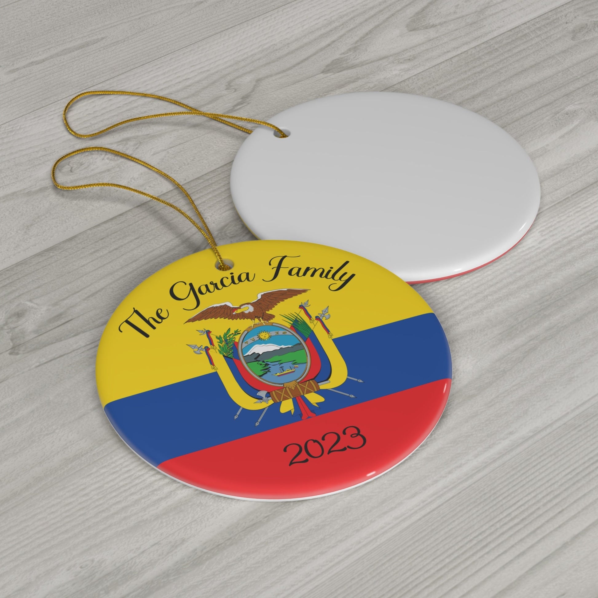 Personalized Ecuador Ceramic Christmas Ornament Ecuadorian Flag Round Gift Holiday Decoration World Heritage Travel Themed Educador Souvenir