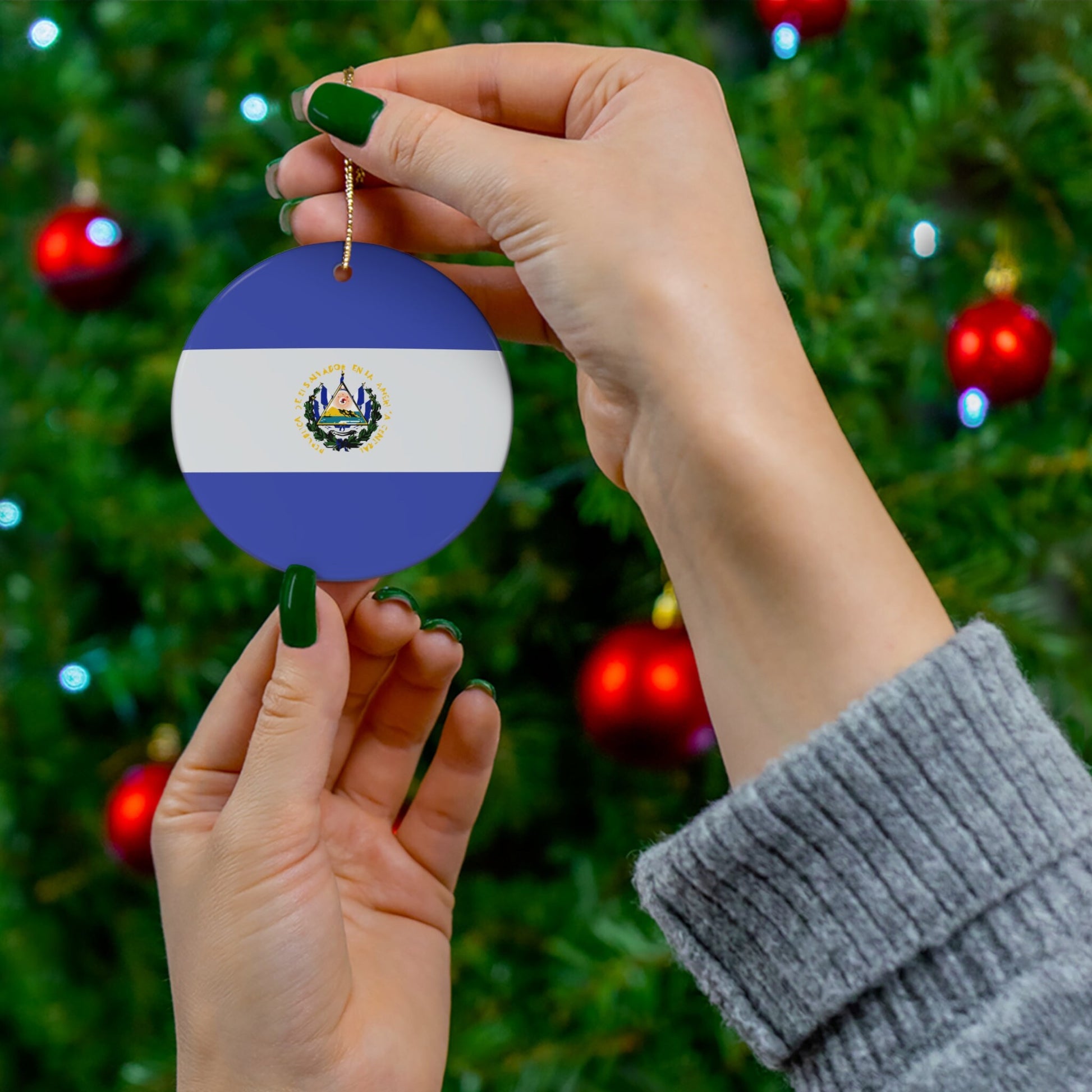 Personalized El Salvador Ornament, Christmas Decor, Holiday Decor, Salvadoran Flag Blue, Latin America, World Travel, Gift, Custom Souvenir