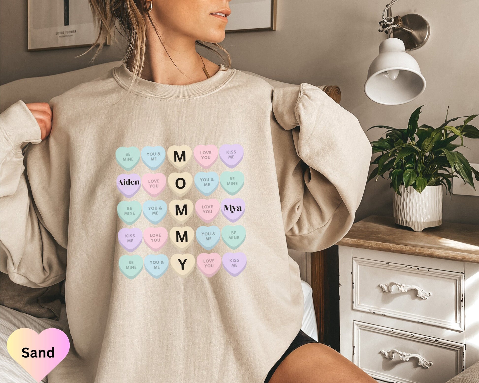 Personalized Mama sweatshirt, Custom Mama Shirt, Mother's Day Shirt, Mama With Children Names, Custom Mommy Sweatshirt, Valentines Mom Gift