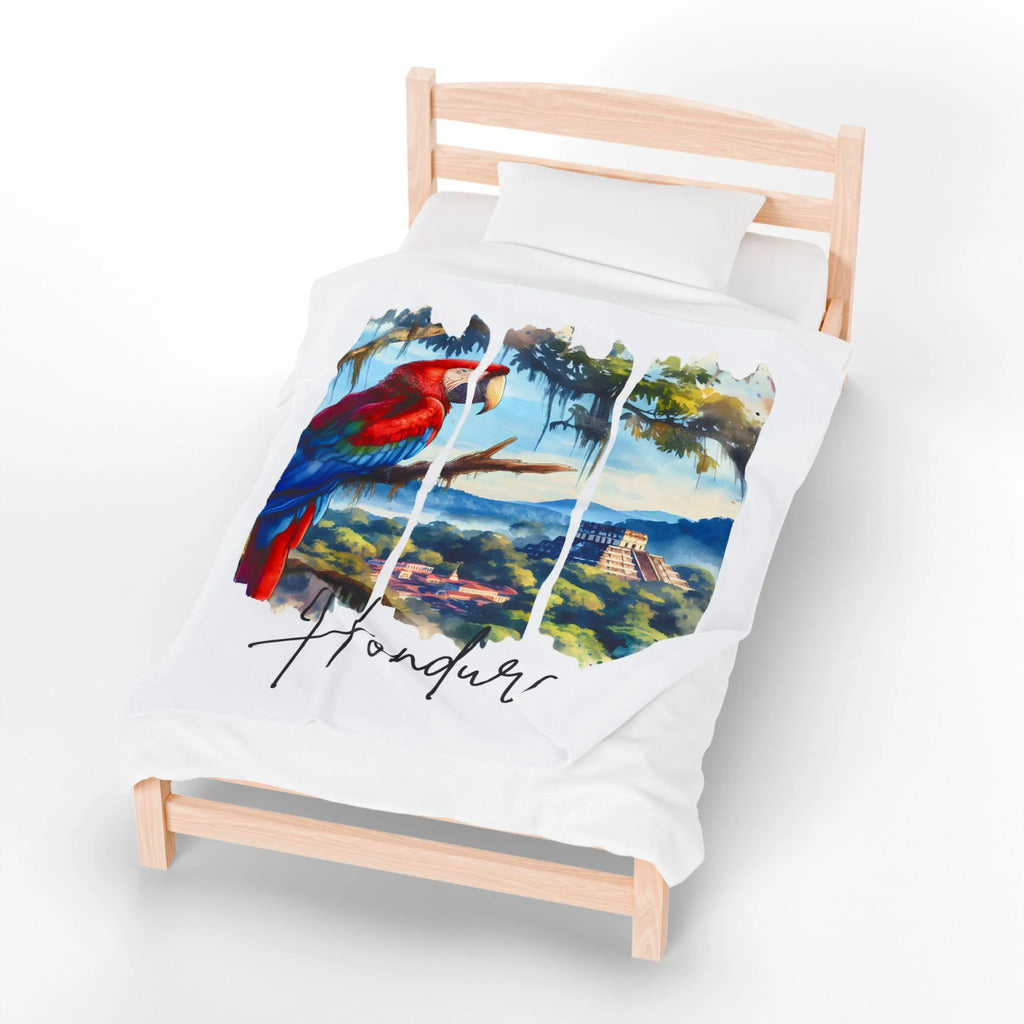 Honduras Plush Velveteen Blanket, Honduran Home Decor, Travel Gift, Housewarming Gift, Honduras Souvenir, Honduran Blanket,Cozy Latina Throw