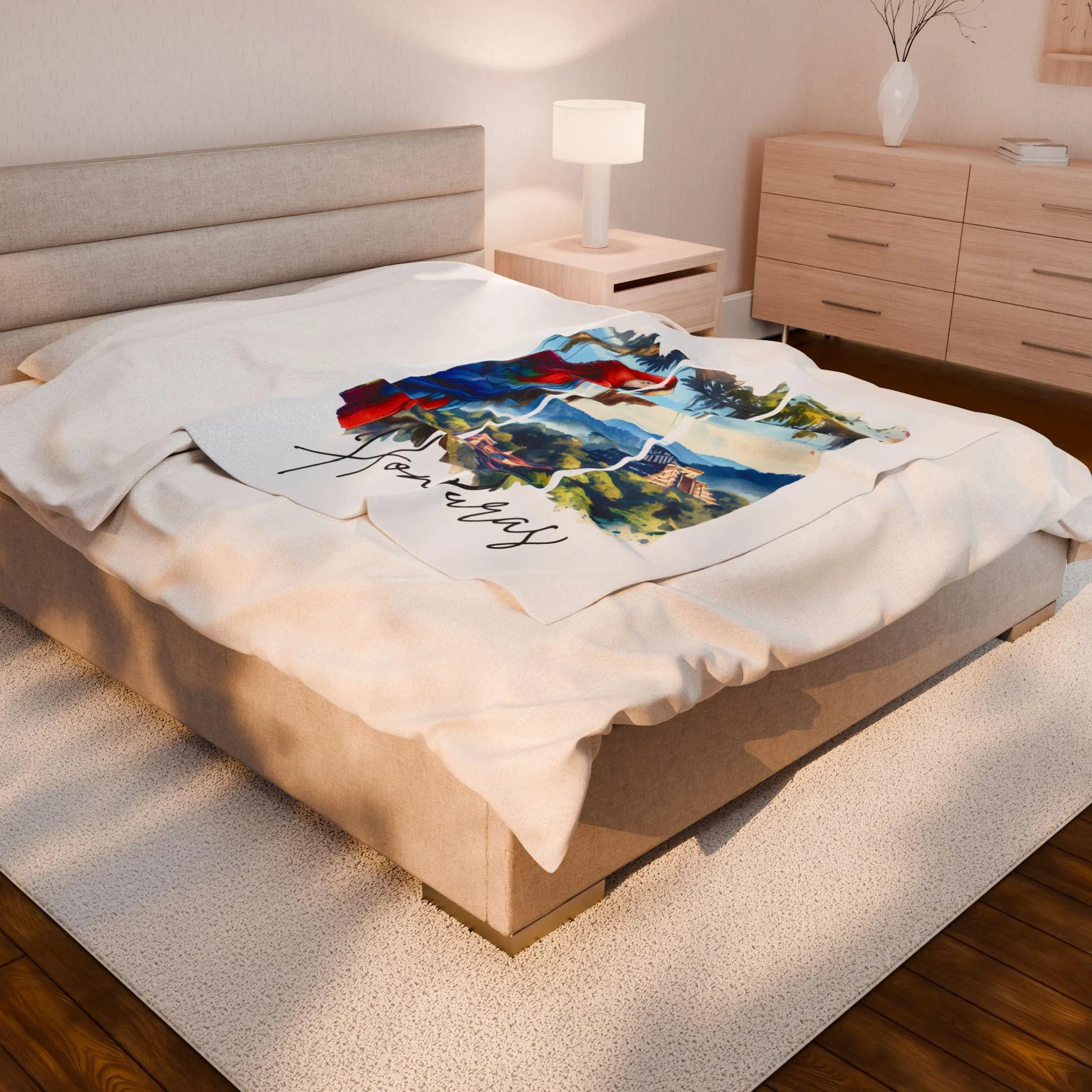 Honduras Plush Velveteen Blanket, Honduran Home Decor, Travel Gift, Housewarming Gift, Honduras Souvenir, Honduran Blanket,Cozy Latina Throw