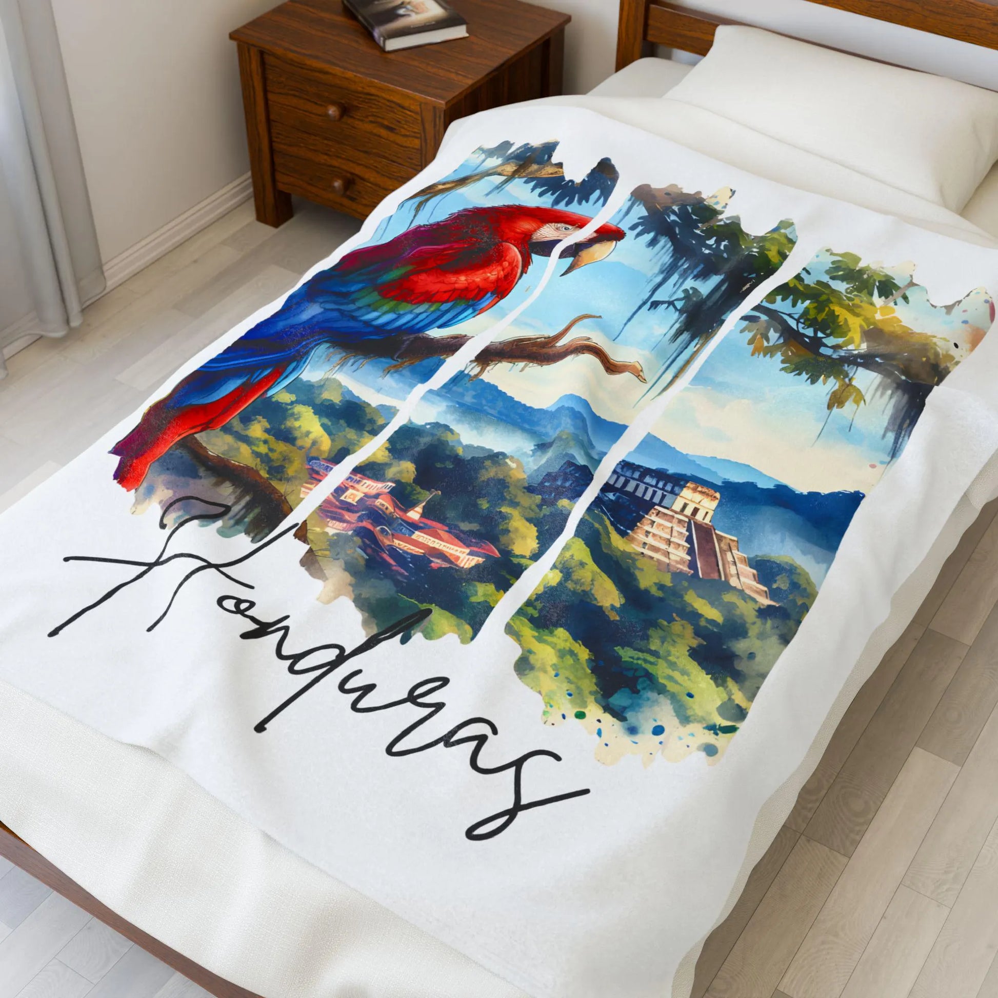 Honduras Plush Velveteen Blanket, Honduran Home Decor, Travel Gift, Housewarming Gift, Honduras Souvenir, Honduran Blanket,Cozy Latina Throw